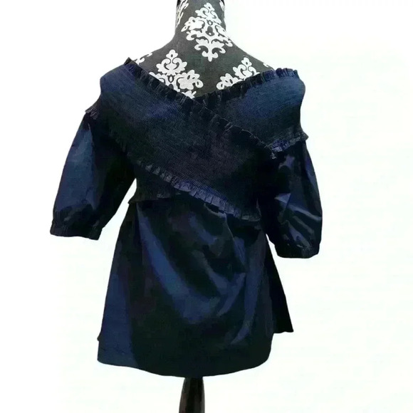 White House Black Market Smocked Off The Shoulder Poplin Blouse Size Small - Picture 9 of 9